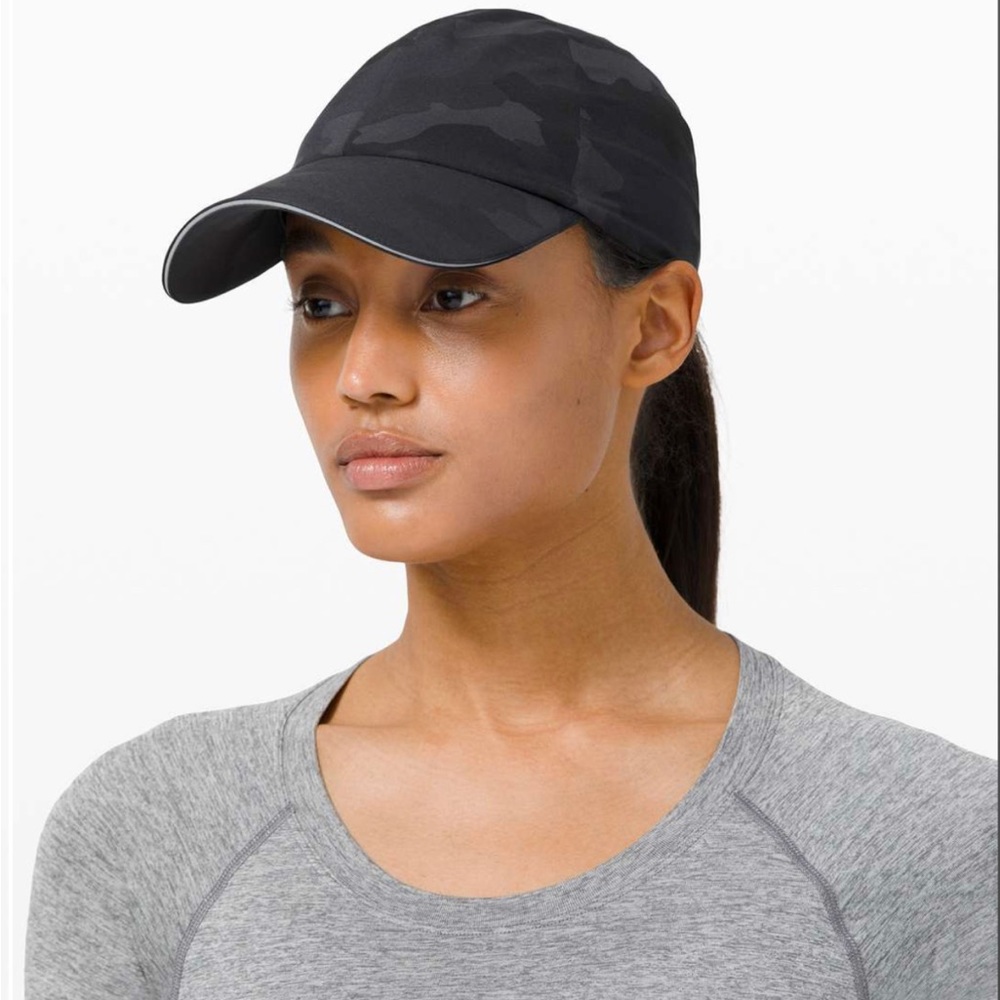 Lululemon fast and free run hat with pony
